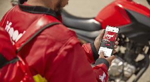 iFood oferece educação para 16 mil entregadores e familiares
