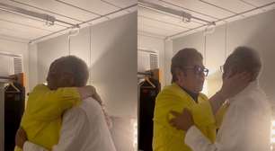 Encontro de Elton John e Gilberto Gil nos bastidores do Rock in Rio encanta fãs