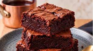Brownie autêntico americano: úmido e com casquinha