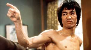Bruce Lee: "Esperar que a vida te trate bem porque você é uma boa pessoa é como esperar que um tigre ou um leão não te ataque porque você é vegetariano."