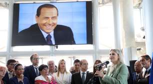 Barbara Berlusconi chama de 'intoleráveis' declarações de mafioso sobre seu pai
