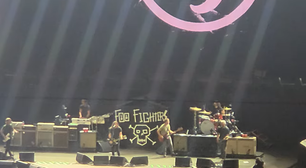 Foo Fighters faz noite histórica de Rock ao lado do AC/DC em St. Louis; vídeos