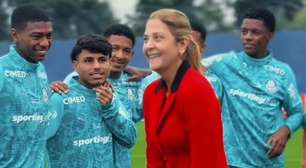 Vídeo: Leila vai ao treino do Palmeiras antes de duelo com a LDU