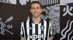 Botafogo apresenta novo zagueiro, que celebra acerto: "Camisa pesada"