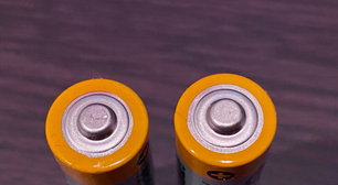 As pilhas nem sempre morrem quando deixam de funcionar: uma borracha pode resolver esse problema