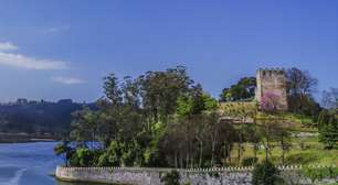 Este castelo ficou 15 anos esperando um destino. Um argentino misterioso acaba de pagar 10 milhões por ele