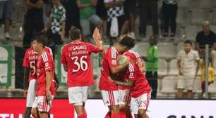 Benfica goleia o Moreirense e segue invicto no Português