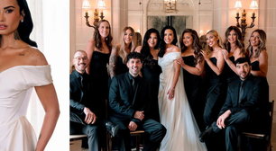 Minha tia pagou mais caro que isso: o vestido de madrinha de casamento escolhido por Demi Lovato para 7 amigas era totalmente preto e custava valor surpreendente