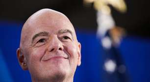 Gianni Infantino assegura votos para a reeleição na Fifa