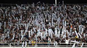Botafogo coloca R$ 18 milhões na mesa por camisa 9, mas negócio trava