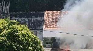 Incêndio em casa deixa criança e dois adolescentes feridos em Jaboatão dos Guararapes