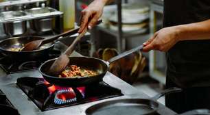 Como tirar cheiro de fritura da casa? 6 truques simples que realmente funcionam