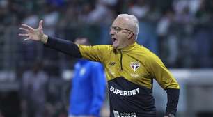 Dorival Júnior fala sobre uso de reservas contra o Palmeiras, salários e situação de Calleri em coletiva