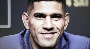VÍDEO: Alex Poatan ignora polêmicas e faz 'ritual' antes de amigo lutar no UFC
