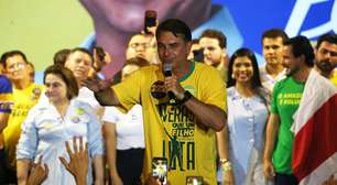 Flávio Bolsonaro cancela compromissos de campanha no interior de São Paulo para este domingo