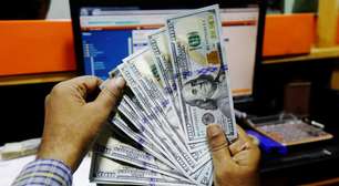 Dólar sobe para perto dos R$5,15 influenciado por exterior e cenário político
