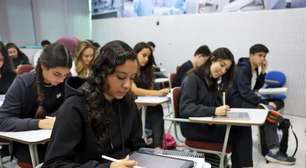 Anhanguera oferece curso gratuito com 6 mil videoaulas para o Enem 2026
