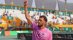 Após brilhar na Copa, goleiro Vozinha falha em campo: como lidar com o peso das expectativas?