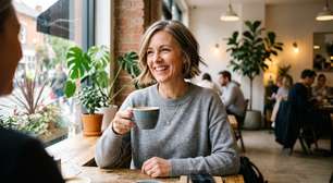 Qual corte de cabelo curto rejuvenesce o rosto aos 50 anos? Aqui estão os 5 cortes para experimentar