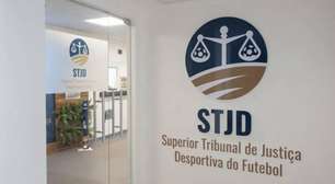 De novo? Vitória é denunciado no STJD e pode receber multa
