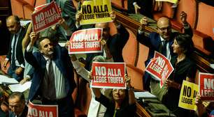 A 1 ano de voto, Senado da Itália aprova mudança em sistema eleitoral