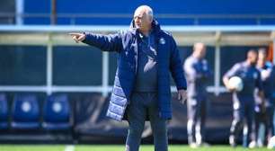 Felipão define Grêmio para jogo atrasado do Brasileiro; veja escalação