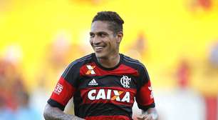 Flamengo faz acordo com Guerrero após acusação de "vingança"