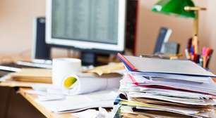 Mesa de trabalho e produtividade: bagunça ou organização, o que funciona melhor?