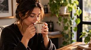Você toma café depois do almoço? Hábito pode atrapalhar a absorção de nutrientes