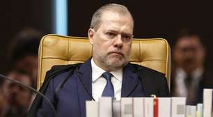 Dias Toffoli se declara suspeito e não participa de julgamento sobre relação entre Moraes e Vorcaro