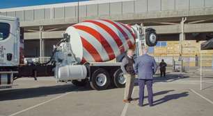 'The History of Concrete': Como John Wilson misturou concreto, filmes da Hallmark e Michael Imperioli em um só documentário