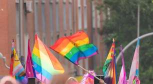 Ilha na Espanha investe quase R$ 2 milhões em ações no combate ao preconceito contra LGBT+