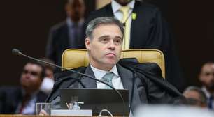 André Mendonça "furou a bolha" bolsonarista e se tornou "o colocado por Deus", diz teólogo