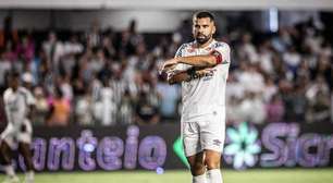 Ex-Santos, Rincón anuncia aposentadoria após 18 anos de carreira