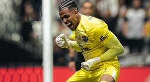 "Eu só desabei", comemora Delfim após virar herói no Atlético