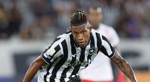 Danilo Santos, Júnior Santos, Montoro, Arthur Cabral, Matheus Martins, Tiquinho Soares, Kadir Barría, Medina, Huguinho e Danilo Pereira: os jogadores do Botafogo com mais finalizações por jogo no Brasileirão 2026