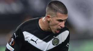 Ex-Vitória brilha e marca contra time alemão pela Liga Europa