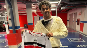 Lamine Yamal posta foto com camisa do River do Piauí após goleada do Barcelona no Camp Nou