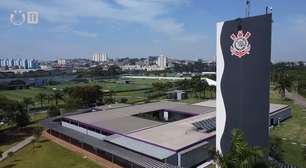 Presidente da Gaviões diz que Memphis quis bater pênalti para 'ficar bonito na foto'