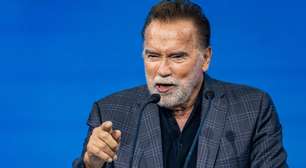 O segredo da força mental de Arnold Schwarzenegger, aos 79 anos, vem de um hábito incomum seguido todas as manhãs: 'Uma vez que você começa a pensar, sua mente entra em conflito consigo mesma'