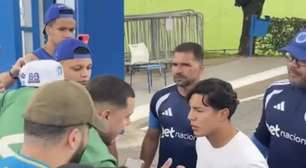 Após duas eliminações, torcida do Cruzeiro protesta na Toca II