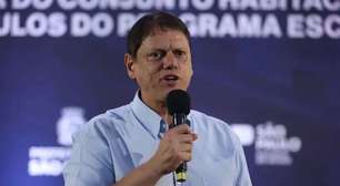 Tarcísio afirma que investigações não poupam ninguém e classifica relação com Milton Leite como "institucional"