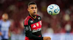 Três suspensões obrigam Jardim a redesenhar o Flamengo