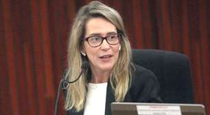 Governo Lula manobrou no STF para blindar aumento do Bolsa Família, diz advogada de Flávio