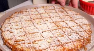 Torta de maçã com caramelo cremoso bem fácil, com uma massa leve para impressionar a todos