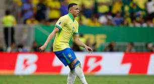 Vanderson é convocado por Ancelotti após corte de Wesley na Seleção Brasileira