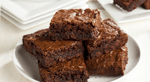 Do clássico a versões diferentes: 3 receitas de brownie para a sobremesa de domingo