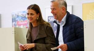 Novo avanço da AfD em eleições regionais alemãs abala governo, mas chanceler rejeita renunciar