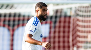 Cruzeiro vira contra o Vitória em Salvador e alivia a crise