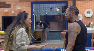 'A Fazenda 18': Thaíde detona Darlin Ferrattry e dispara: 'Você é chata!'